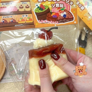 Đồ chơi bóp thực phẩm mô phỏng WEETW – TPR giảm căng thẳng, bánh pudding sushi, giá 47.300₫ 6 Đồ chơi bóp thực phẩm mô phỏng WEETW – TPR giảm căng thẳng, bánh pudding sushi, giá 47.300₫ 6