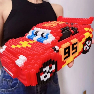 Đồ chơi lắp ráp mô hình xe hơi hoạt hình 32cm – Giá 99.000đ khuyến mãi 10