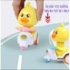 Đồ chơi vịt chạy xe Vespa không cần pin – Giá ưu đãi 38.000 VNĐ