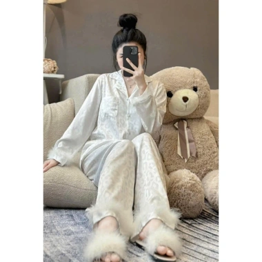 Đồ Ngủ Nữ Dưới 1.6m TAMY Freesize - Đồ Bộ Lông Vũ Tròn Chất Gấm, Giá 248.700₫