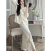 Đồ Ngủ Nữ JULY Đồ Bộ Áo Cổ V Tay Loe Ren Mềm Quần Xẻ Nơ Lụa Freesize 214.000₫ 2