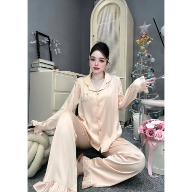 Đồ Ngủ Nữ JULY Pijama Mèo Kitty Đính Đá, Lụa Latin Mềm Mịn, 58kg - Giá 209.000₫