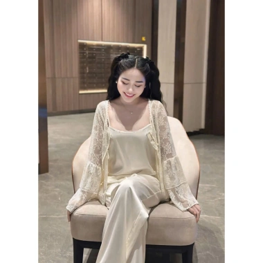 Đồ Ngủ Nữ JULY Set 3 Món Áo Ren Cúc Ngọc và Quần Dài Lụa Latin Freesize - Giá 236k giảm tới 70k