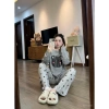 Đồ ngủ nữ Lily áo dài tay in hình gấu cute, mix quần suông cao cấp, giá chỉ 134k 7