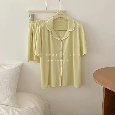 Đồ ngủ nữ mùa hè tay ngắn cổ bẻ, quần short lụa lạnh cao cấp Hàn Quốc 319k