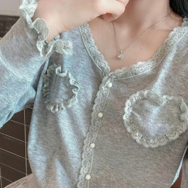 Đồ ngủ pijama cotton cổ tim áo túi ngực ren, croptop tiểu thư HCOM3.687 Xaiomimi – Giá 229k