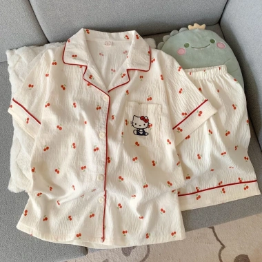 Đồ ngủ pyjama cộc tay nhiều họa tiết nữ, giảm còn 124.500₫, thoải mái tại nhà 8