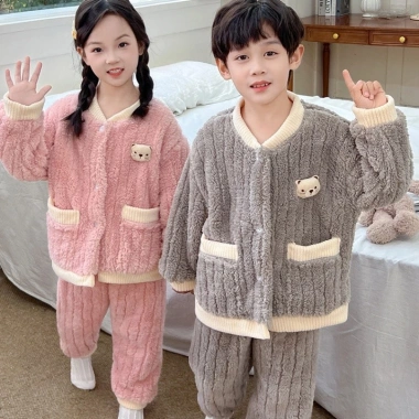 Đồ ngủ trẻ em dày, giản dị, thời trang, thoải mái - Bộ đồ Tết bé gái siêu mềm, giảm giá, chỉ 190.026 VND 7