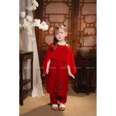 Đồ Tết 2.026 bé gái áo dài cách tân, áo cổ yếm ngọc và choàng 8-28kg Đậu Kids
