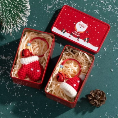 Đồ trang trí Giáng sinh len dệt: Cây Santa, vòng hoa Claus, quà bé - 165.176₫