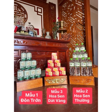 Đôn gỗ 3 tầng tam cấp - Tháp bày bia, rượu, nước ngọt, bánh - Giá ưu đãi 150,500đ