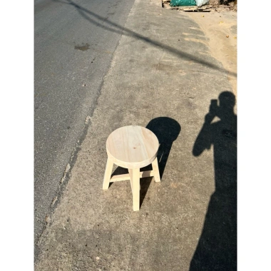 Đôn tròn gỗ thông nhập vân đẹp, đường kính 30cm, cao 40cm, giá ưu đãi 298.000 VND