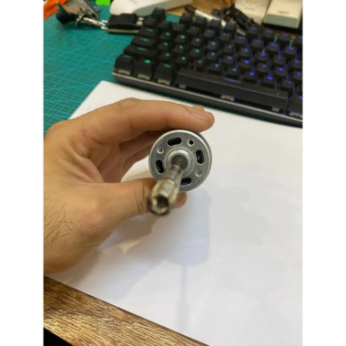 Động cơ quạt 555 12V DC lắp sẵn chục quạt - Moto 555 New, giá chỉ 52.000₫ 4 Động cơ quạt 555 12V DC lắp sẵn chục quạt - Moto 555 New, giá chỉ 52.000₫ 4
