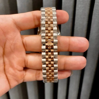 Đồng Hồ Cặp Đôi Nam Nữ Rolex Nâu Demi Viền Băm - Máy Pin Nhật, Bảo Hành 2 Năm, Tặng Hộp Đẹp, Giá 1.85 Triệu 6 Đồng Hồ Cặp Đôi Nam Nữ Rolex Nâu Demi Viền Băm - Máy Pin Nhật, Bảo Hành 2 Năm, Tặng Hộp Đẹp, Giá 1.85 Triệu 6