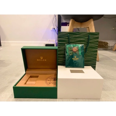 Đồng Hồ Cặp Đôi Nam Nữ Rolex Nâu Demi Viền Băm - Máy Pin Nhật, Bảo Hành 2 Năm, Tặng Hộp Đẹp, Giá 1.85 Triệu 7 Đồng Hồ Cặp Đôi Nam Nữ Rolex Nâu Demi Viền Băm - Máy Pin Nhật, Bảo Hành 2 Năm, Tặng Hộp Đẹp, Giá 1.85 Triệu 7