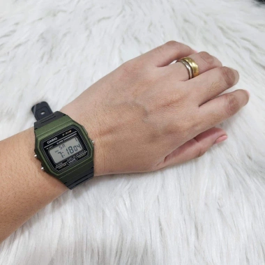 Đồng hồ điện tử Casio F-91WM-3ADF xanh lá cây 35.2mm chống nước - WATCHSTORE