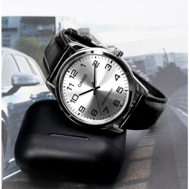 Đồng Hồ Nam Casio MTP-V001L-7BUDF Bạc Trắng 38mm Kính Khoáng Chống Nước Dây Da Đen