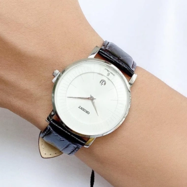 Đồng hồ nam Orient Vintage Classic FGW100: Kính sapphire chống xước, dây da cao cấp, giá ưu đãi 4.94 triệu