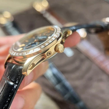 Đồng Hồ Nam Patek Philippe 5.205 Xanh Dương Viền Đá, Máy Cơ Nhật, Bảo Hành 2 Năm 5 Đồng Hồ Nam Patek Philippe 5.205 Xanh Dương Viền Đá, Máy Cơ Nhật, Bảo Hành 2 Năm 5
