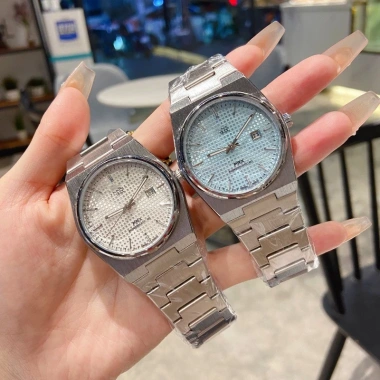 Đồng hồ nam PRX 40mm - Ốp lưng trong suốt, thiết kế mượt mà, giá 551k