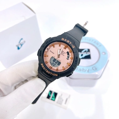 Đồng hồ nữ Baby-g mặt tròn 38mm dây cao su, chống nước 3ATM, giá 1,45 triệu 4 Đồng hồ nữ Baby-g mặt tròn 38mm dây cao su, chống nước 3ATM, giá 1,45 triệu 4