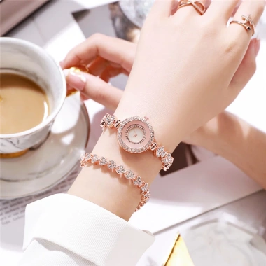 Đồng hồ nữ D-ZINER NT78 dây lắc kim loại vòng nhỏ xinh, chính hãng, giá 219.000 VND