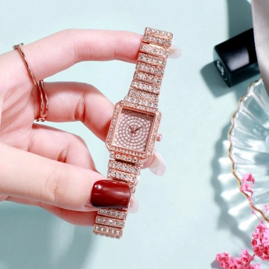 Đồng hồ nữ D-ZINER NTD36 mặt vuông dây thép đính đá thời trang LINDO 179.000₫