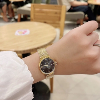 Đồng hồ nữ dây thép lưới Halei 8.024 26mm chống nước có lịch ngày trẻ trung thời trang giá 1.580.000 VND 9 Đồng hồ nữ dây thép lưới Halei 8.024 26mm chống nước có lịch ngày trẻ trung thời trang giá 1.580.000 VND 9