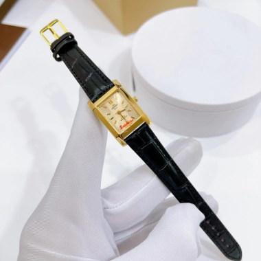 Đồng hồ nữ Orient dây da mặt vuông 20mm, máy pin, chống nước, kính Mineral, bảo hành 6 tháng - Giá ưu đãi 1.580.000₫ 4