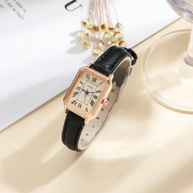Đồng hồ nữ retro kim xanh La Mã, hình vuông thời trang, quartz, giá 57.200₫