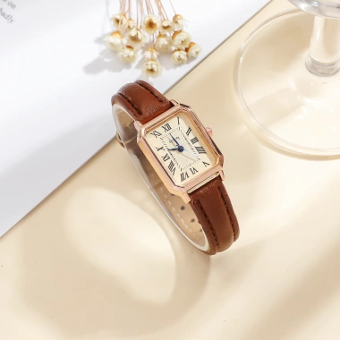 Đồng hồ nữ retro kim xanh La Mã, hình vuông thời trang, quartz, giá 57.200₫