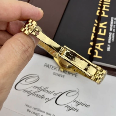 Đồng hồ nữ Rolex mạ vàng, chống gỉ, chống nước, BH 24 tháng tặng hộp đẹp 6 Đồng hồ nữ Rolex mạ vàng, chống gỉ, chống nước, BH 24 tháng tặng hộp đẹp 6