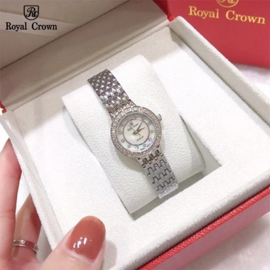Đồng Hồ Nữ Royal Crown 3.650 Chính Hãng Dây Kim Loại – Chống Nước, Chống Xước, Giá 1.795.000₫ 10 Đồng Hồ Nữ Royal Crown 3.650 Chính Hãng Dây Kim Loại – Chống Nước, Chống Xước, Giá 1.795.000₫ 10