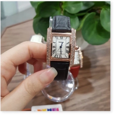 Đồng hồ nữ SKMEI dây da mặt vuông đính đá - Quý phái, giảm còn 699.000₫ 4