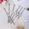 Đồng hồ nữ Yuyan dây kim loại mặt tròn thời trang, giá chỉ 179.000₫, giảm mạnh 8