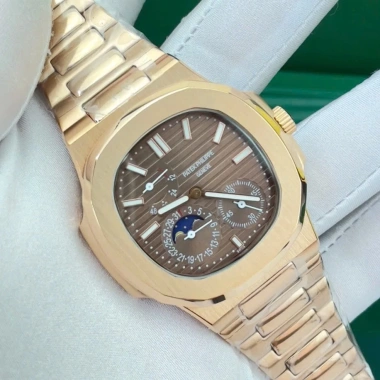 Đồng Hồ Patek Nautilus 5.711-5.723 40mm Cơ Giờ Phút Lịch Bảo Hành 2 Năm 3.2 Triệu Đồng Hồ Patek Nautilus 5.711-5.723 40mm Cơ Giờ Phút Lịch Bảo Hành 2 Năm 3.2 Triệu