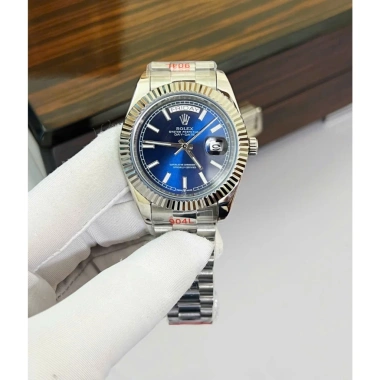 Đồng Hồ ROLEX DAY-DATE 40mm Viền Khía Lịch Ngày và Thứ Máy Cơ Nhật - Bảo Hành 2 Năm Giá Ưu Đãi 2.560.000₫ 3