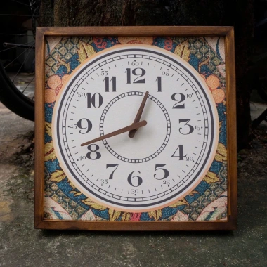Đồng hồ treo tường gỗ tự nhiên họa tiết hoa cổ điển Soyn C148 - Tranh đồng hồ nghệ thuật, quà tặng độc đáo, giảm còn 314.999₫