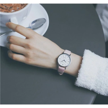 Đồng hồ Ulzzang nam nữ mặt tròn dây da chính hãng - Giá chỉ 1.009.000 VNĐ, giảm 23%