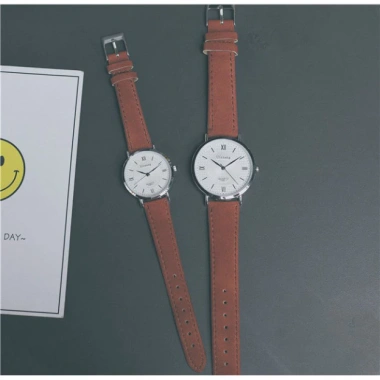 Đồng hồ Ulzzang nam nữ mặt tròn dây da chính hãng - Giá chỉ 1.009.000 VNĐ, giảm 23%