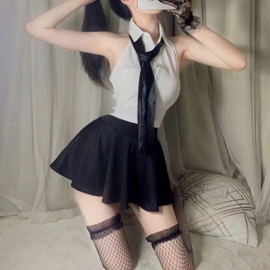 Đồng Phục Cosplay Nữ Học Sinh Trung Học CICI BONITA - Giá 150k, chất liệu nhẹ, size chuẩn 5 Đồng Phục Cosplay Nữ Học Sinh Trung Học CICI BONITA - Giá 150k, chất liệu nhẹ, size chuẩn 5