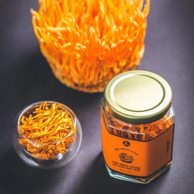 Đông trùng hạ thảo sấy khô LANGFARM - Tăng cường sức khỏe, hỗ trợ miễn dịch, quà tặng - 699.500₫ 5 Đông trùng hạ thảo sấy khô LANGFARM - Tăng cường sức khỏe, hỗ trợ miễn dịch, quà tặng - 699.500₫ 5