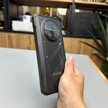 DOOGEE V40 12GB/512GB Likenew 99% Pin 6.380mAh Bảo hành 6 tháng 1 đổi 1 - Giá 8.590.000₫ 4
