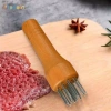 Dụng cụ làm mềm thịt di động tay cầm gỗ – mềm cá, rau củ, bít tết bò, tiện lợi, giá 66.000đ 3