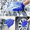 Dụng cụ rửa xe máy ô tô: Găng tay, cọ rửa, khăn lau, bàn chải, giá 12.000đ 7