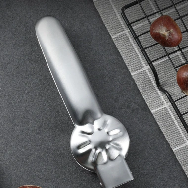 Dụng Cụ Tách Vỏ Hạt Dẻ, Óc Chó Đa Năng - Thép Không Gỉ, Nhanh Chóng, Dễ Dàng, Sạch Sẽ 7 Dụng Cụ Tách Vỏ Hạt Dẻ, Óc Chó Đa Năng - Thép Không Gỉ, Nhanh Chóng, Dễ Dàng, Sạch Sẽ 7