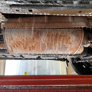 Dung dịch tẩy gầm xe ô tô Topco 5 lít: Tẩy rỉ sét, ố bẩn, lốc đầu bò xe máy, giá chỉ 710.000₫
