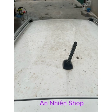 Dung dịch tẩy nhựa cây, xác côn trùng, phân chim dính sơn xe ô tô: Giá chỉ 125.000₫