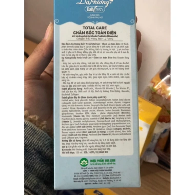Dung Dịch Vệ Sinh Phụ Nữ Dạ Hương Moisture 120ml - Dịu Nhẹ Dưỡng Ẩm, Giá 69k