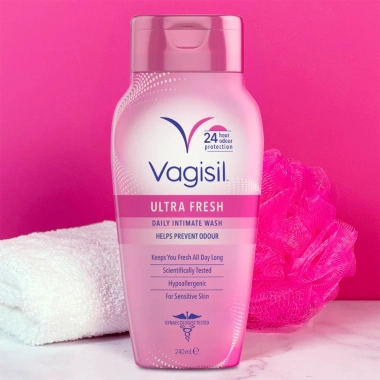 Dung dịch vệ sinh phụ nữ Vagisil Ultra Fresh Daily Intimate Wash 240ml/354ml - Giá chỉ 249.000 VND giảm từ 316.230 VND 4 Dung dịch vệ sinh phụ nữ Vagisil Ultra Fresh Daily Intimate Wash 240ml/354ml - Giá chỉ 249.000 VND giảm từ 316.230 VND 4